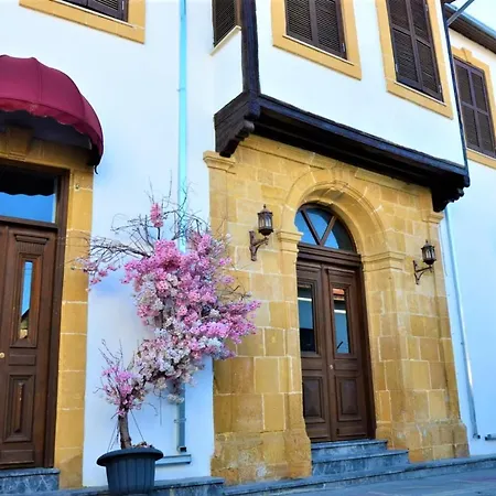 Nagas Boutique At Historical Part Of 3*